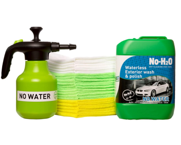 Carcadia Pro Detailing Kit with Industrial Spray Dispenser